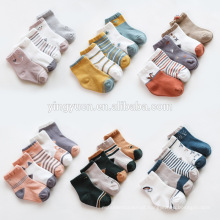 2019 venda quente new born custom macio fofo 100% algodão orgânico meias para bebês